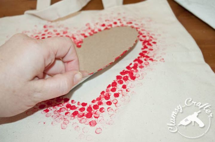 how to make a heart tote bag with a pencil eraser
