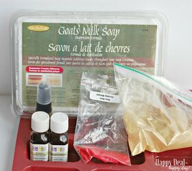 Easy Melt & Pour Soap Recipes: Peppermint & Cedarwood Goat's Milk Soap