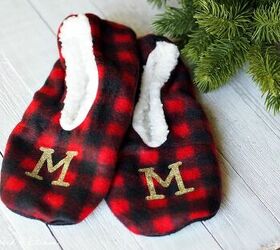 Monogrammed Slippers With Silhouette Cameo