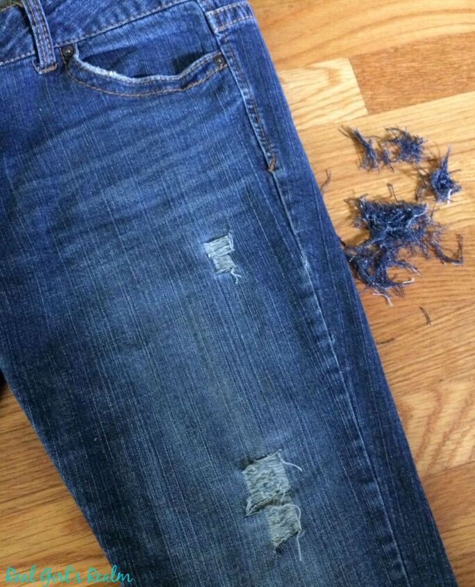 diy distressed jeans