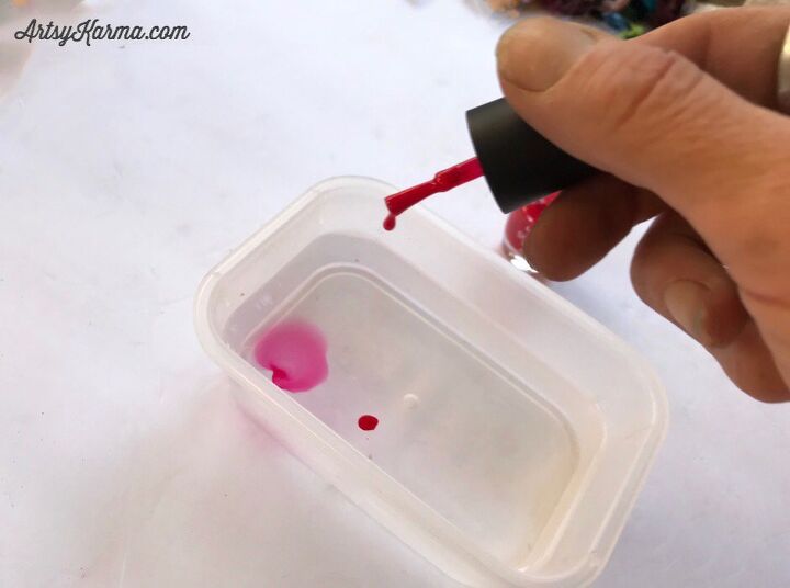 how to make marbled beads using nail polish