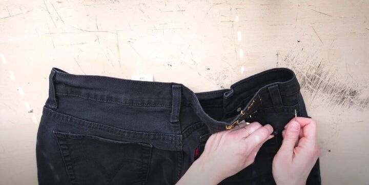 how to customize clothes, Remove the Pockets