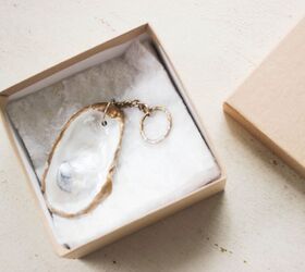 DIY Gold Painted Oyster Shell Keychain