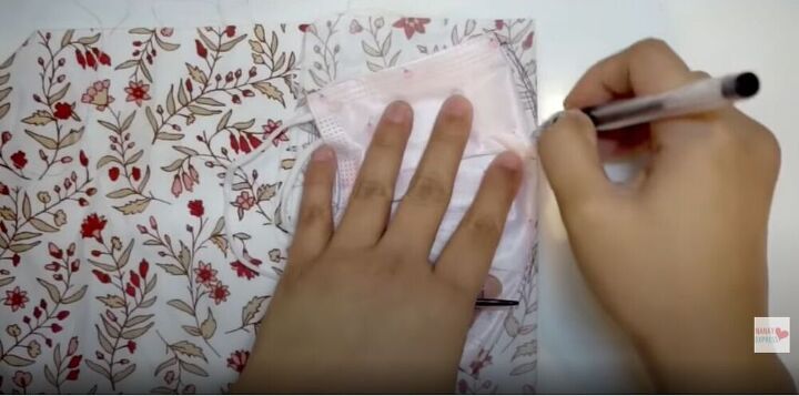 how to sew a face mask without a sewing machine, Trace the disposable mask