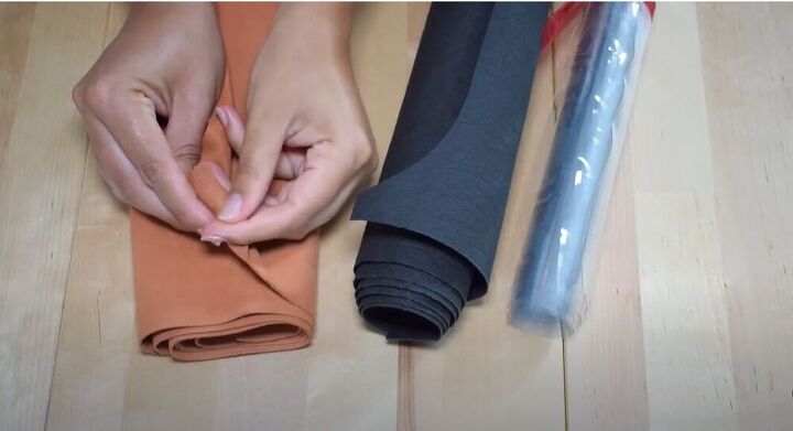 get your hands on this diy handbag, Materials
