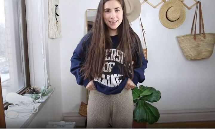 how to look cute in a comfy pair of sweatpants, Wear knit pants