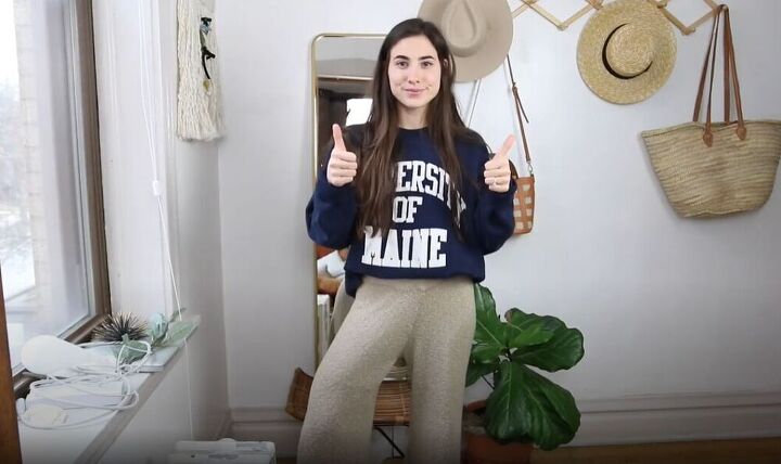 how to look cute in a comfy pair of sweatpants, How to style baggy sweatpants
