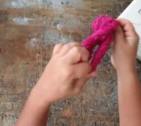 how to make your own scrunchies and bows, Pull out your hair scrunchie