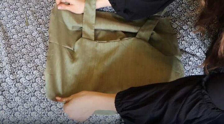 learn how to make a stunning jumpsuit, Unfolding the front bodice