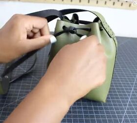make this diy bucket bag by following these easy steps, Finish your bucket bag