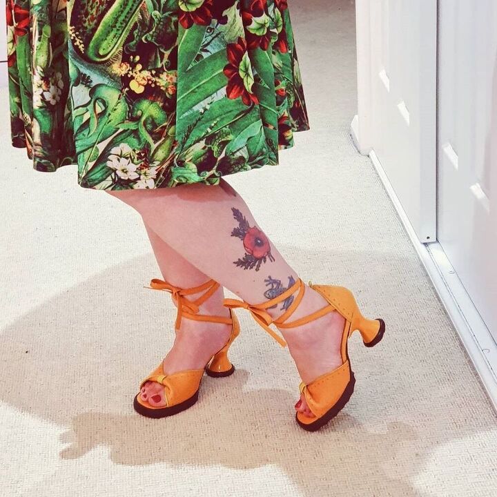 stand out in orange, Orange heeled sandals