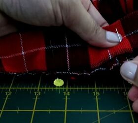 learn how to make a stunning red tartan skirt, Pin the front waistline