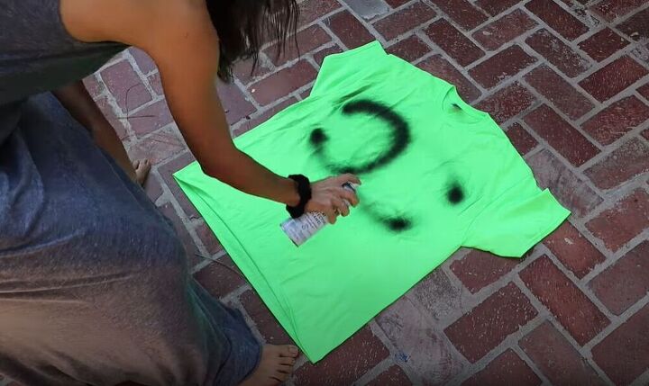 learn to diy halloween costumes inspired by celeb styles, Spray paint the top