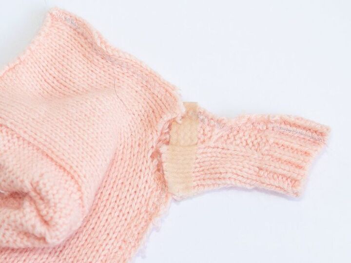 winter your cold hands must sew diy fingerless gloves
