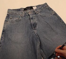 tips and tricks for upcycling your jeans in 10 minutes, DIY Bermuda shorts