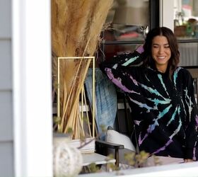 3 colorful reverse tie dye patterns you can try out at home, Unique bleach dyed sweatshirt
