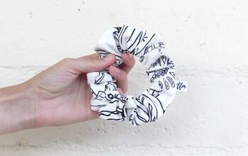 How To Make A Scrunchie: DIY Sewing Tutorial