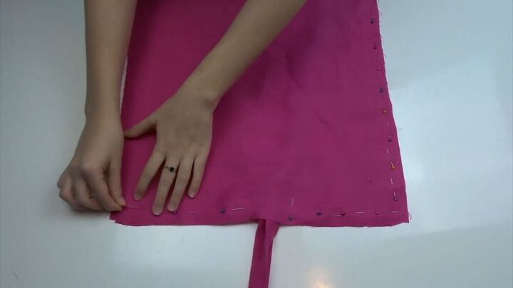 learn how to easily create an apron with this tutorial, Make your own apron