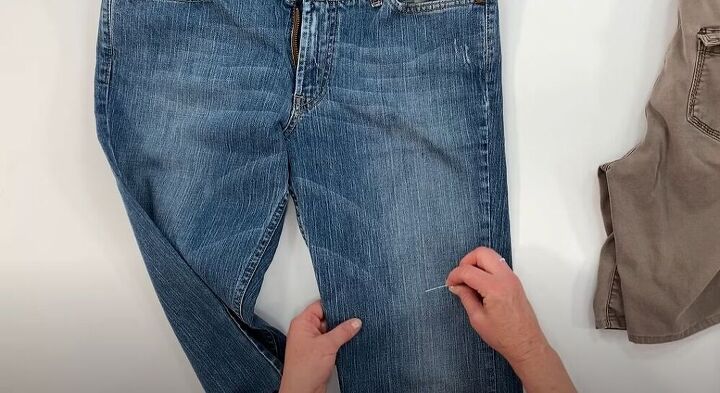 check out these diy cut off shorts, Mark the jeans
