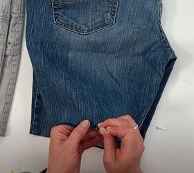 check out these diy cut off shorts, Fray the bottoms