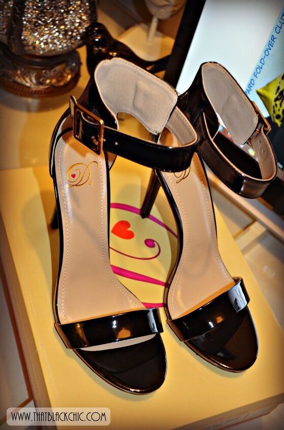 Foot Stripes DIY: Painted Stripes for Your Feet | Upstyle
