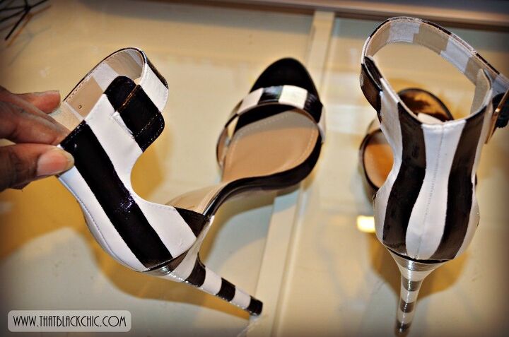 Foot Stripes DIY: Painted Stripes for Your Feet | Upstyle