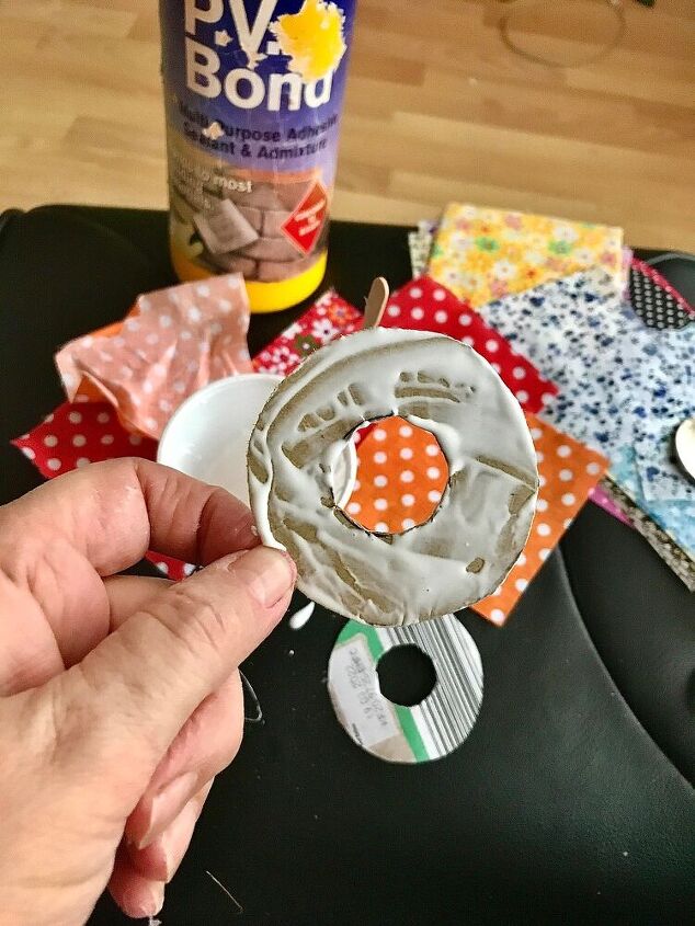 how to make some party earrings from cardboard and fabric, PVA glue into cardboard rings
