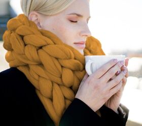 11 gorgeous ways to style your scarves this winter, Arm knitting scarf