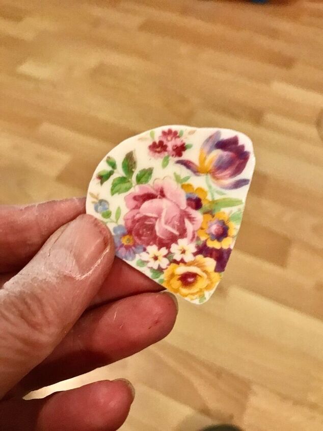 how to make a pretty vintage ceramic brooch pin, Sanded wdges