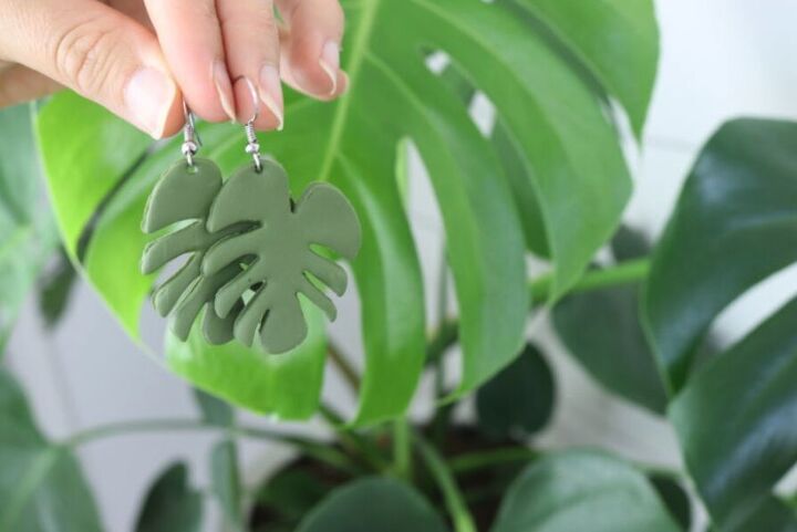 how to make clay earrings monstera leaf earrings