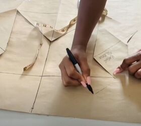 learn the tricks to sewing a stylish leg of mutton sleeve, Draw a curve