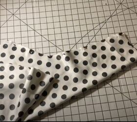 learn the tricks to sewing a stylish leg of mutton sleeve, Sew the side seams