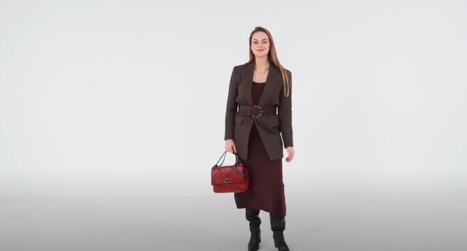 Accentuate Your Waist With These Effective Ways to Style a Tight Dress | Upstyle Accentuate Your Waist With These Effective Ways to Style a Tight Dress | Upstyle