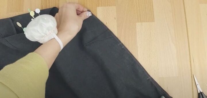 do it yourself how to make your own wrap top, Sew side seams together
