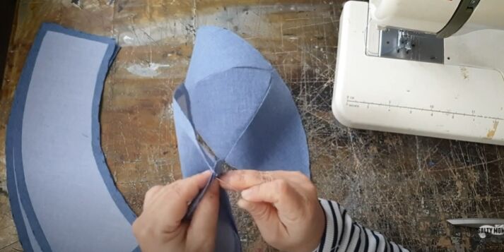 learn to sew a 6 panel bucket hat and skull cap, Pin the point