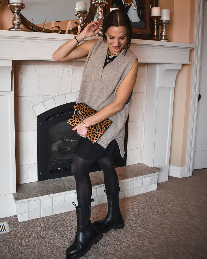 oversize sweater vest dress Sweater vest? No. Sweater Dress! This oversized sweater vest can easily be used as a mini dress! Just size up! Add a long sleeve or some comfortable tights underneath for some warmth! We love a