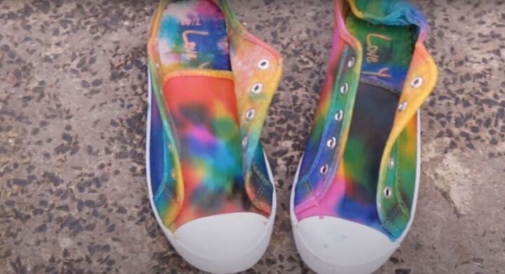 Simple And Easy Diy Tie Dye Shoes