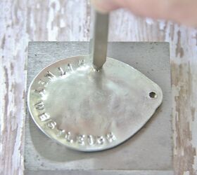 how to stamp a silver spoon necklace