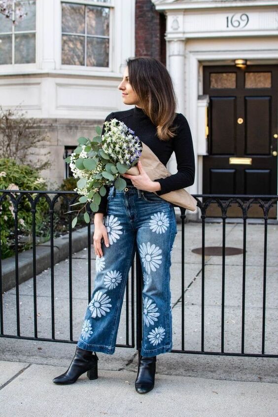 floral hippie jean tutorial how to stencil jeans