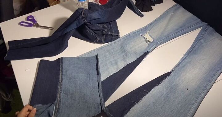 diy distressed jeans, Cut open the denim piece