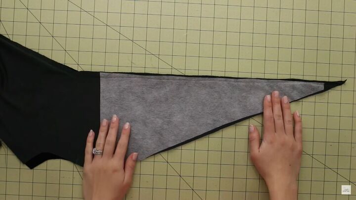 want to know how to sew puffy sleeves get your easy tutorial here, Interface the top part