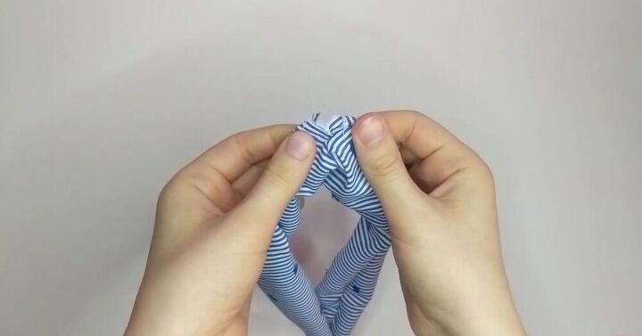how to sew diy hair scrunchies by hand, Sew scrunchie together