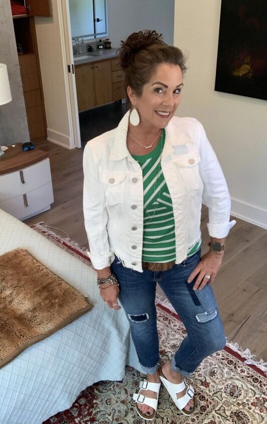 How to Style White Birkenstocks! | Upstyle