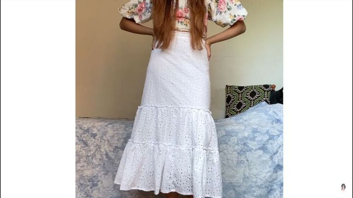 make a tiered ruffle skirt look trendy for spring and summer, Beautiful white tiered ruffle skirt