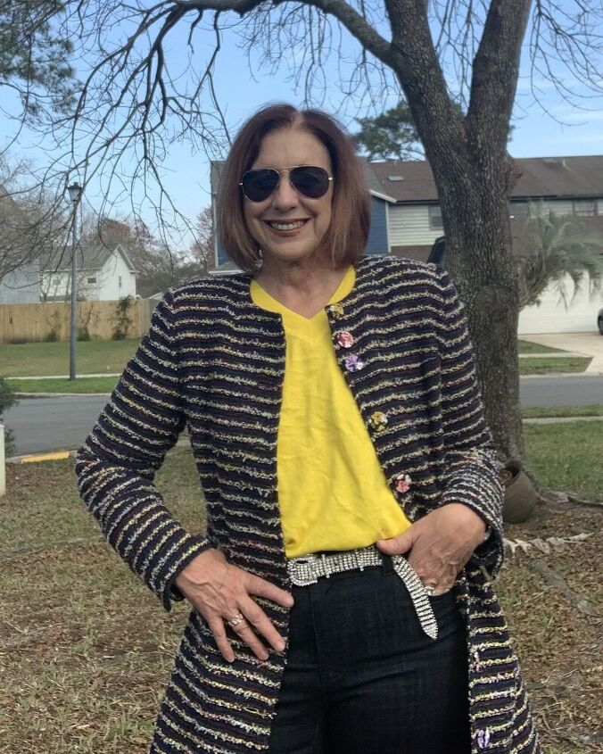 How To Wear Bold Colors In The Winter Upstyle how-to-wear-bold-colors-in-the-winter-upstyle