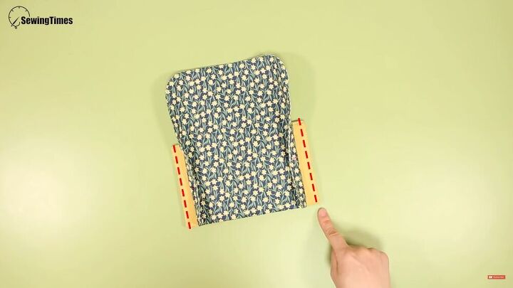make your own double clutch wallet the super simple way, Sew the second edge