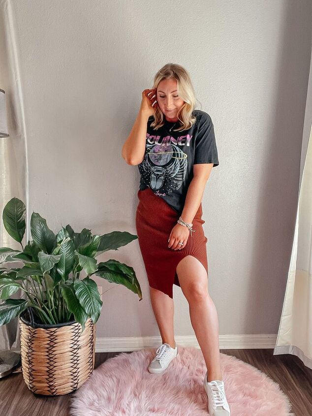 how i style graphic t shirts 3 ways, Skirt Casual