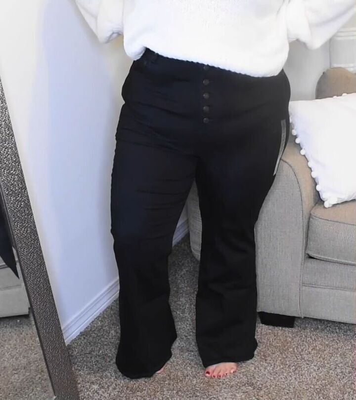 I Tried All of American Eagle's Curvy Jeans So You Don't Have To! | Upstyle