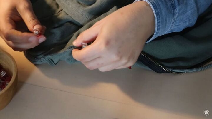 sew a zipper hoodie with this incredible tutorial, Pleat the top edges
