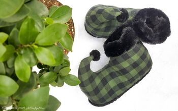 Super Cosy Flannel Elf Slippers